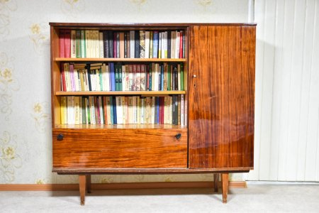 Сервант с книгами, СССР.
